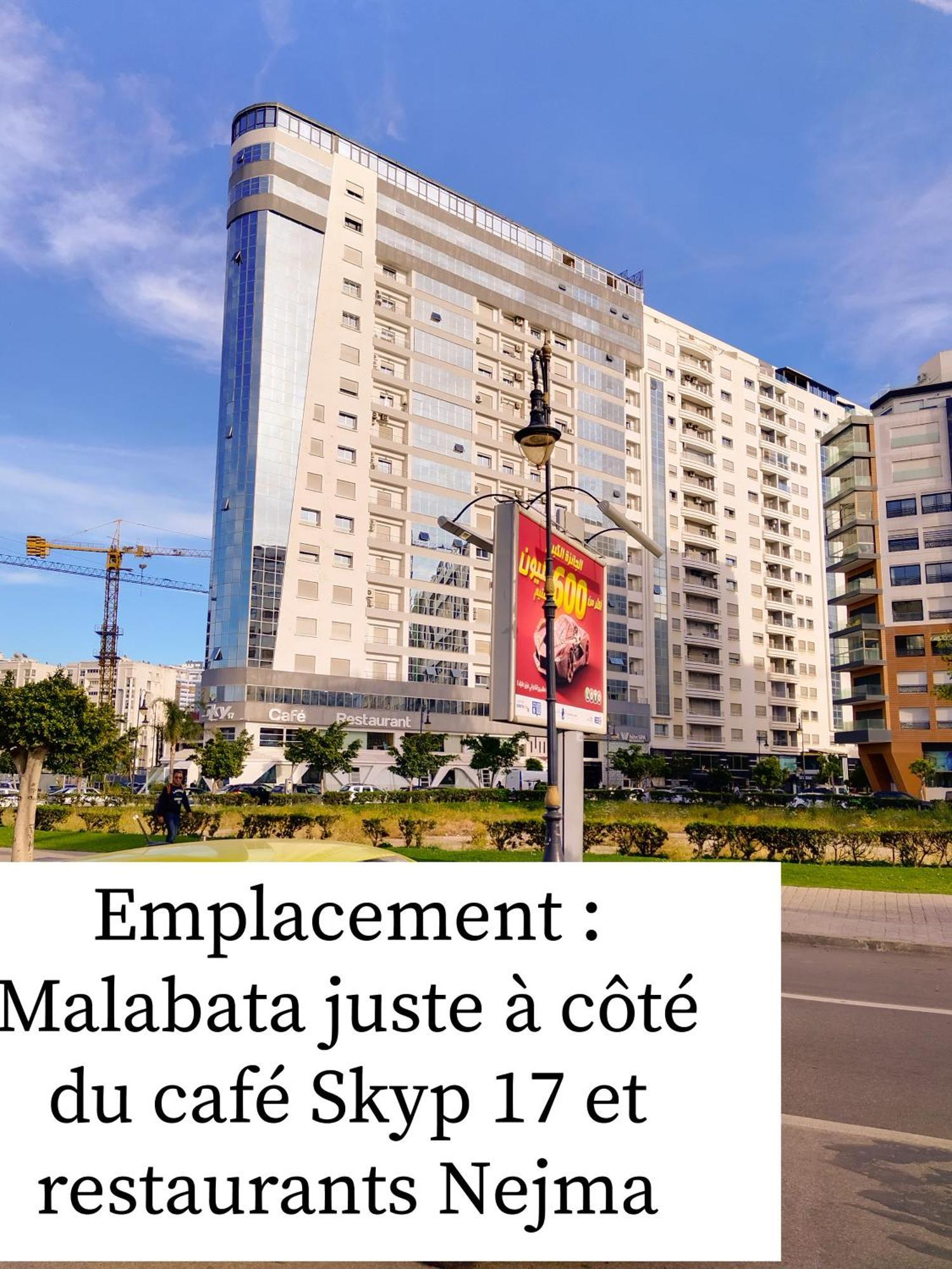 Incroyable Appartement A Playa Enface Cafe Sky 17 Tanger Extérieur photo